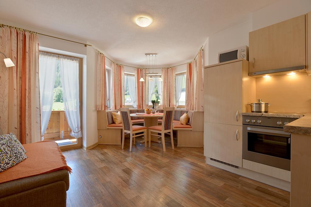 Appartement Ahornblick Schwendau Pokój zdjęcie